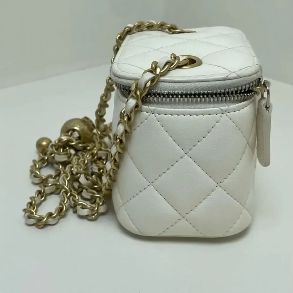 Chanel Women Pre-Loved Bag Very Good Condition